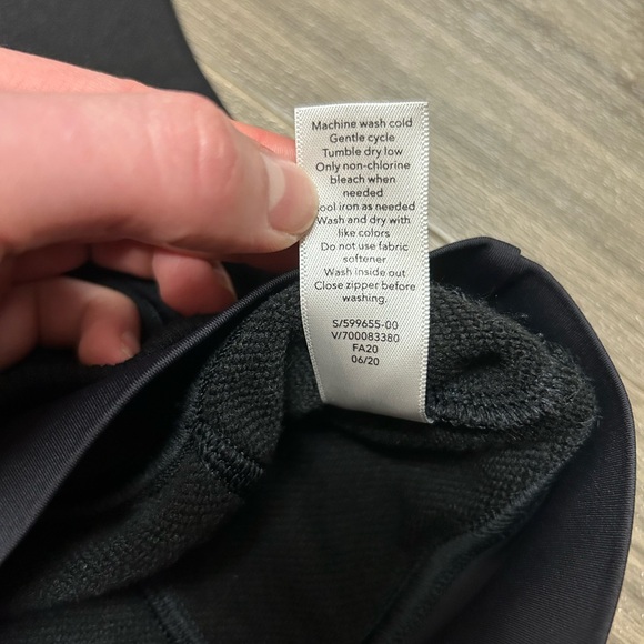 Athleta Recover Hoodie in Black - Picture 12 of 12